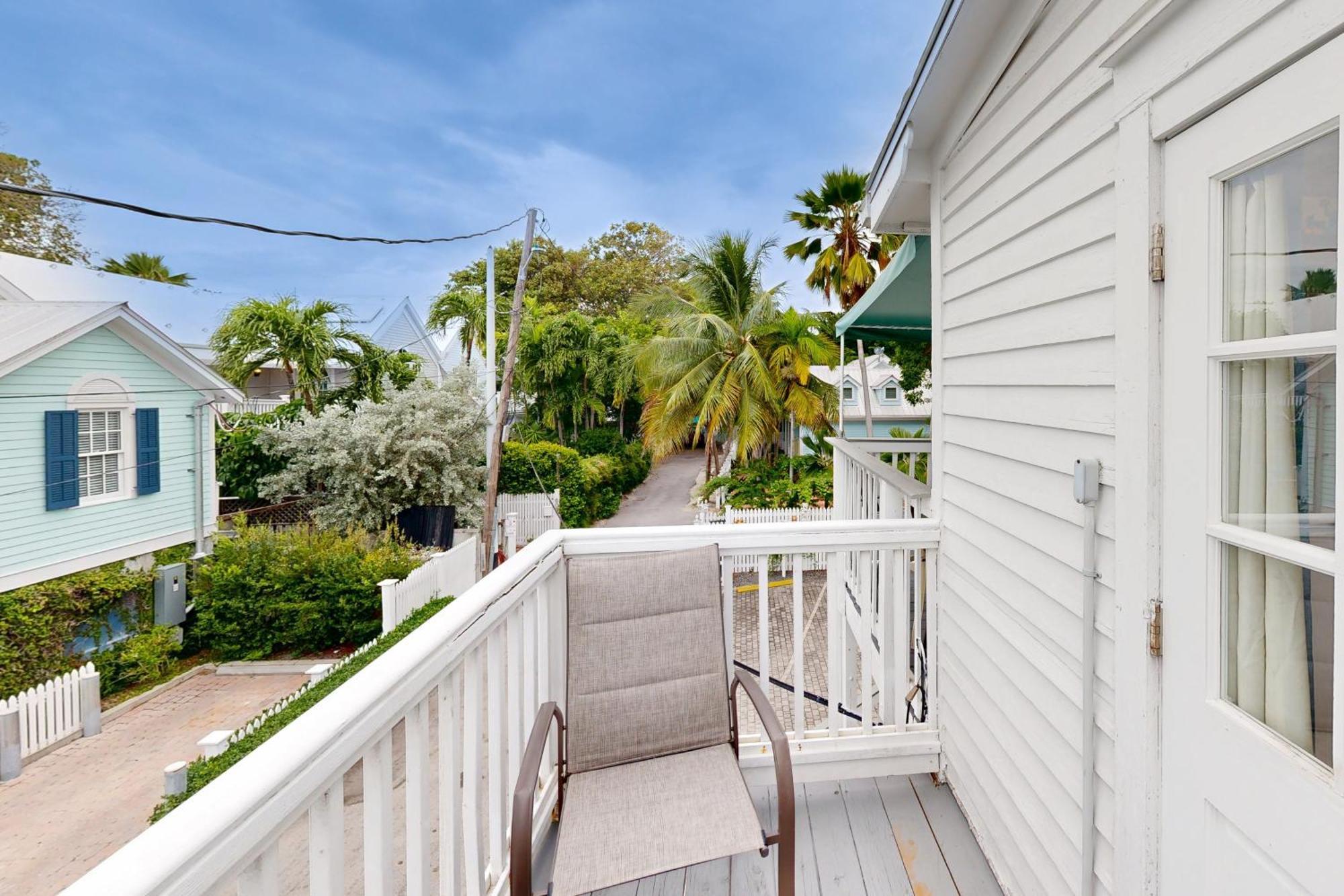 Four Flowers Guesthouse Key West Room photo